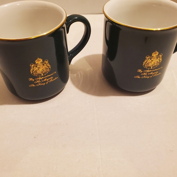 Gevalia Other - Set Of Green With Gold GEVALIA CUPD